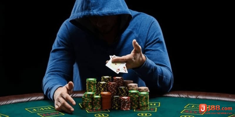 Áp dụng chiến thuật Steal Poker là gì đúng lúc và đúng cách cũng có thể mang lại lợi ích rất lớn cho người chơi